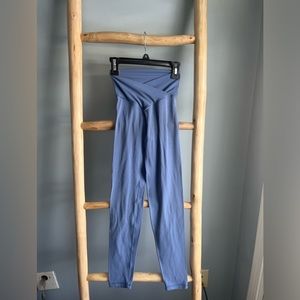 Aerie crossover leggings.